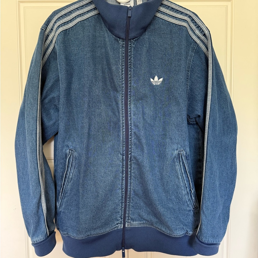 Mens adidas Firebird Adicolor denim jacket. Size large. Excellent like new